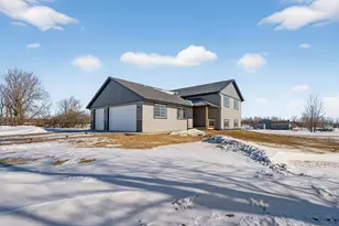 7319 Rolling Meadows Circle, Pine City, MN 55063 - Photo 7