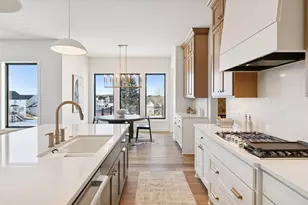 4715 Comstock Ln N, Plymouth, MN 55446 - Photo 19