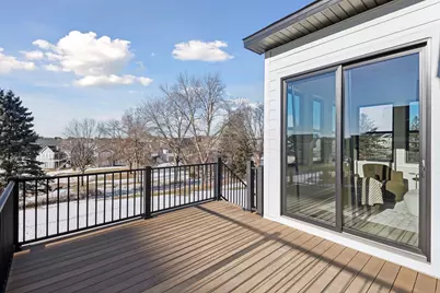 4715 Comstock Lane N, Plymouth, MN 55446 - Photo 57