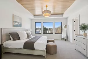 4715 Comstock Ln N, Plymouth, MN 55446 - Photo 27