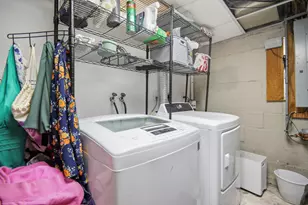 1901 E Oakland Ave, Austin, MN 55912 - Photo 15