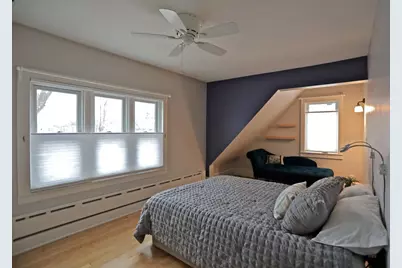 895 Lakeview Avenue, Saint Paul, MN 55117 - Photo 15