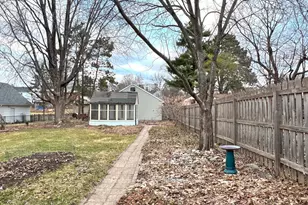 895 Lakeview Ave, Saint Paul, MN 55117 - Photo 27