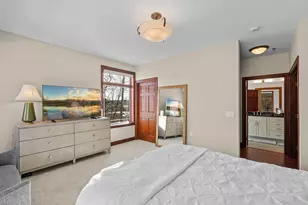 408 Parkers Lake Rd, Minnetonka, MN 55391 - Photo 31