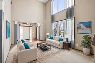 2313 Woodcrest Dr, Woodbury, MN 55129 - Photo 3