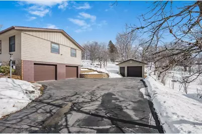 5733 Scenic Heights Drive, Minnetonka, MN 55345 - Photo 23