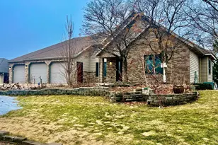 410 Sundown Dr, Avon, MN 56310 - Photo 67