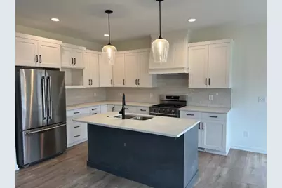 1693 Hadley Creek Drive NE, Rochester, MN 55906 - Photo 3