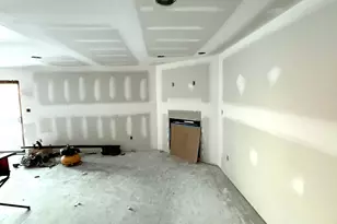 1693 Hadley Creek Dr NE, Rochester, MN 55906 - Photo 23