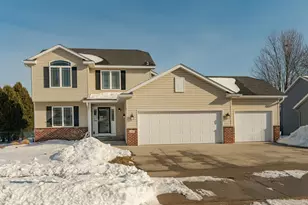 2657 Colleen St NE, Rochester, MN 55906 - Photo 33