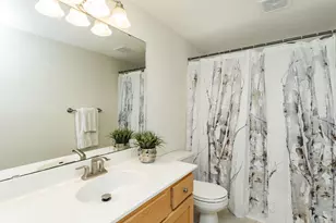 2657 Colleen St NE, Rochester, MN 55906 - Photo 29