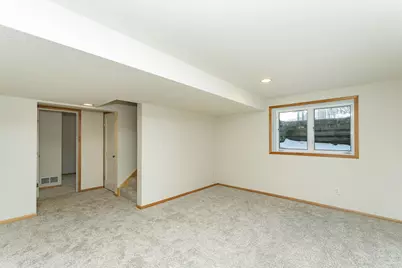 2657 Colleen Street NE, Rochester, MN 55906 - Photo 27