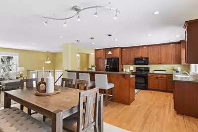 4220 Winchester Court, Minnetonka, MN 55345 - Photo 3