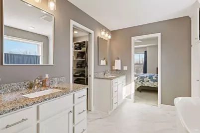 7465 Glengarry Place, Eden Prairie, MN 55344 - Photo 37