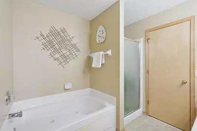 18255 Kerrville Trail #304, Lakeville, MN 55044 - Photo 13