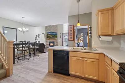 18255 Kerrville Trail #304, Lakeville, MN 55044 - Photo 3