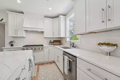 109 Pine Street E, Stillwater, MN 55082 - Photo 11