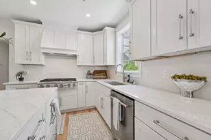 109 Pine St E, Stillwater, MN 55082 - Photo 11