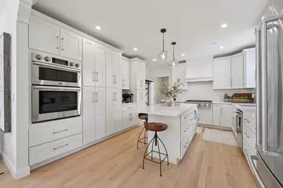 109 Pine Street E, Stillwater, MN 55082 - Photo 3