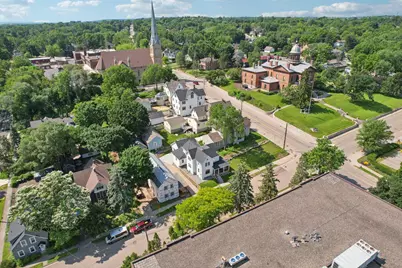 109 Pine Street E, Stillwater, MN 55082 - Photo 41