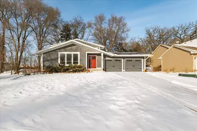 1075 Sherren Street W, Roseville, MN 55113 - Photo 1