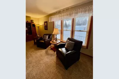 407 Eichelberger Avenue, Montevideo, MN 56265 - Photo 5