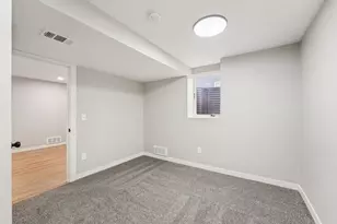 20550 Iceland Ave, Lakeville, MN 55044 - Photo 19