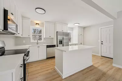 20550 Iceland Avenue, Lakeville, MN 55044 - Photo 7