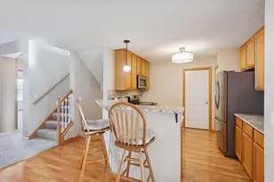 7892 Autumn Ridge Ave, Chanhassen, MN 55317 - Photo 9