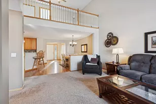 7892 Autumn Ridge Ave, Chanhassen, MN 55317 - Photo 19