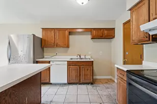 178 Galtier Pl, Shoreview, MN 55126 - Photo 11