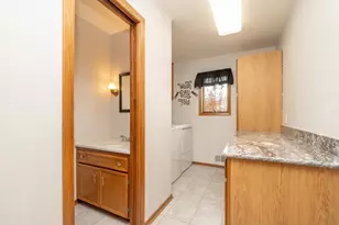 919 Church Street W, Belle Plaine, MN 56011 - Photo 23