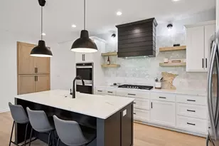 25617 Cedar Ln, New Prague, MN 56071 - Photo 3