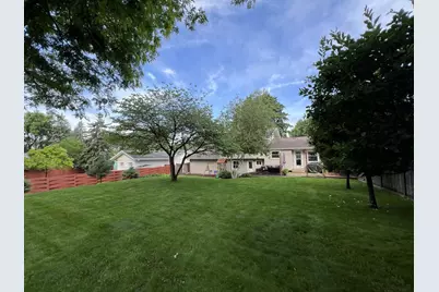 665 Continental Drive, New Brighton, MN 55112 - Photo 33