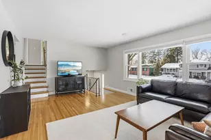 665 Continental Dr, New Brighton, MN 55112 - Photo 7