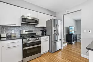 665 Continental Dr, New Brighton, MN 55112 - Photo 11