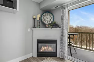 1321 Lake Dr W, Chanhassen, MN 55317 - Photo 13