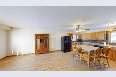 1023 4th Avenue S, Albert Lea, MN 56007 - Photo 7