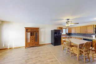 1023 4th Ave S, Albert Lea, MN 56007 - Photo 7