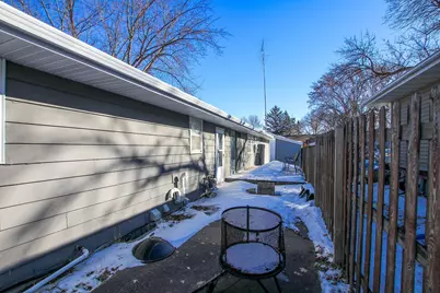 6 5th Avenue NE, Hutchinson, MN 55350 - Photo 23