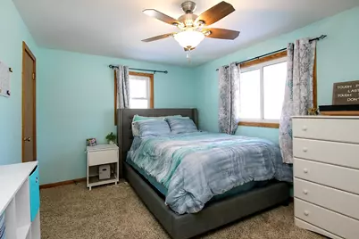 6 5th Avenue NE, Hutchinson, MN 55350 - Photo 15