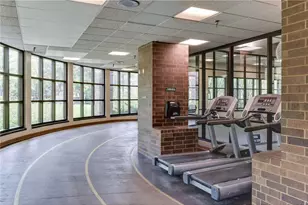 7631 Edinborough Way, Edina, MN 55435 - Photo 33