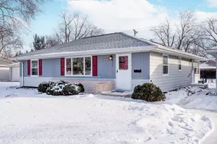 8849 Columbus Ave S, Bloomington, MN 55420 - Photo 45