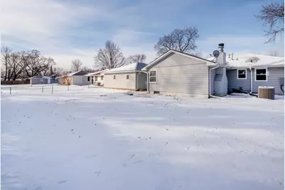 8849 Columbus Avenue S, Bloomington, MN 55420 - Photo 49