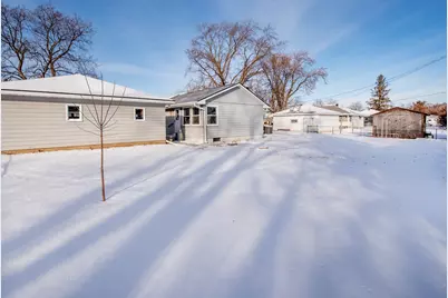 8849 Columbus Avenue S, Bloomington, MN 55420 - Photo 47