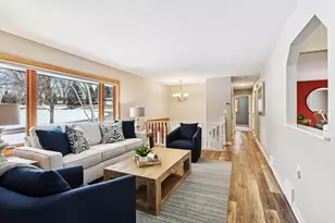 6040 Goldenrod Ln N, Plymouth, MN 55442 - Photo 3