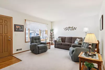 8737 Indahl Avenue S, Cottage Grove, MN 55016 - Photo 7