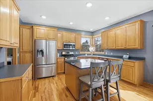 1654 Waters Edge Dr, New Richmond, WI 54017 - Photo 7