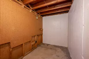 414 9th St NE, Chisholm, MN 55719 - Photo 25