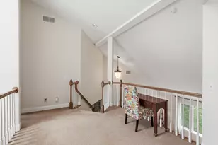 300 Trappers Pass, Chanhassen, MN 55317 - Photo 15